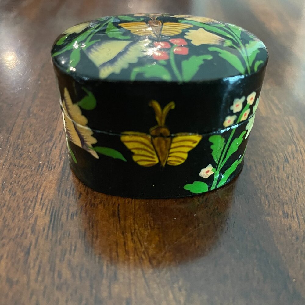 Vintage Trinket Box Floral Hand Made Paper Mache & Epoxy Spring Butterfly 2"